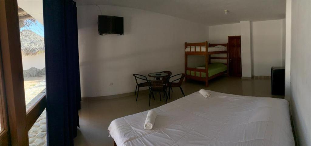 Inkawasi Hotel Los Órganos Екстериор снимка